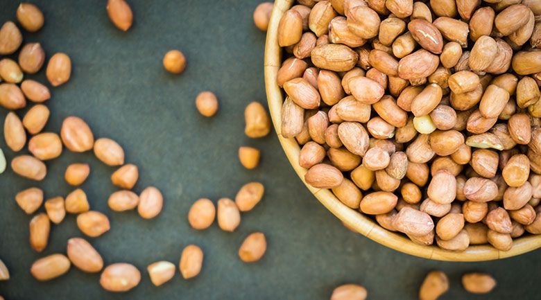 Yekta Persian Market Peanuts (Badam Zamini)